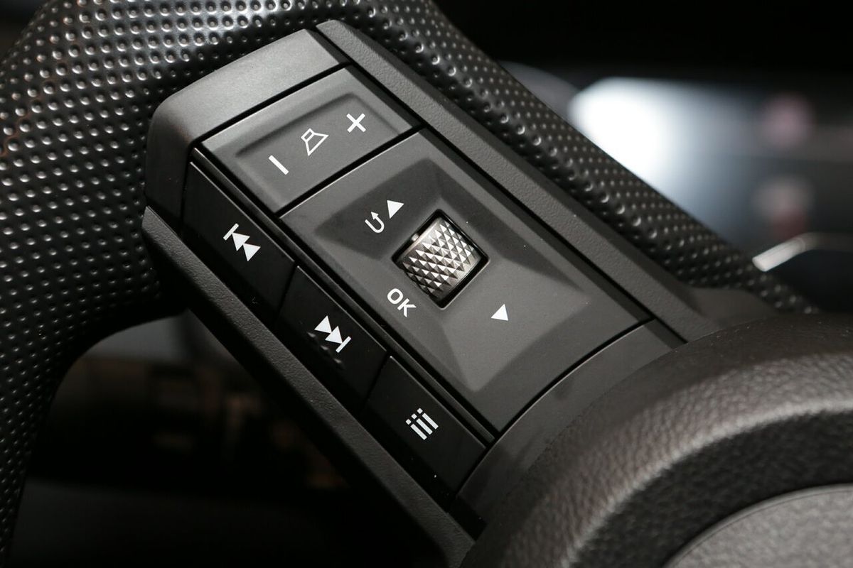 2024 Mitsubishi Triton GLX MV 4X4