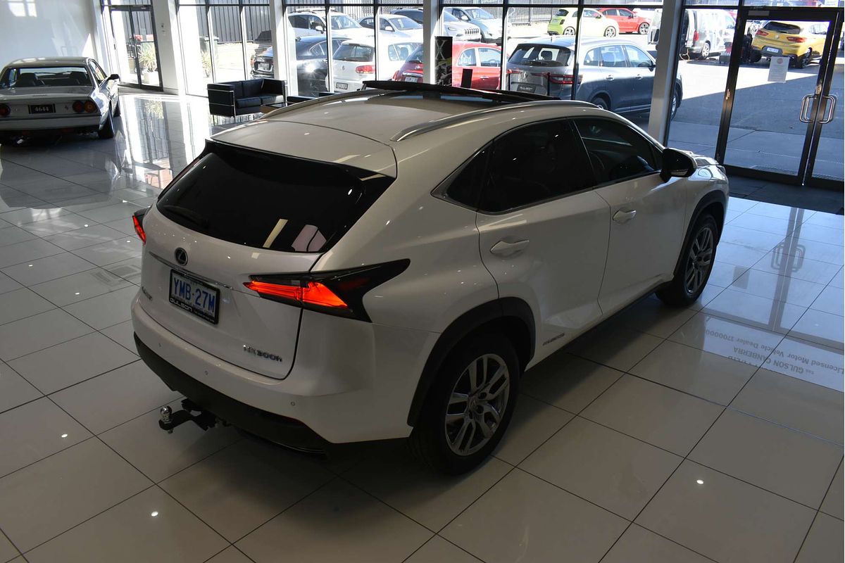 2017 Lexus NX NX300h Luxury AYZ10R