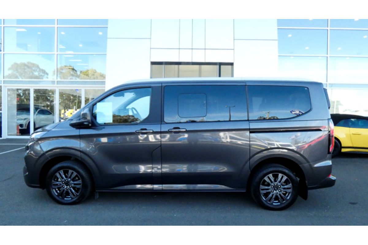 2024 Ford Transit Custom