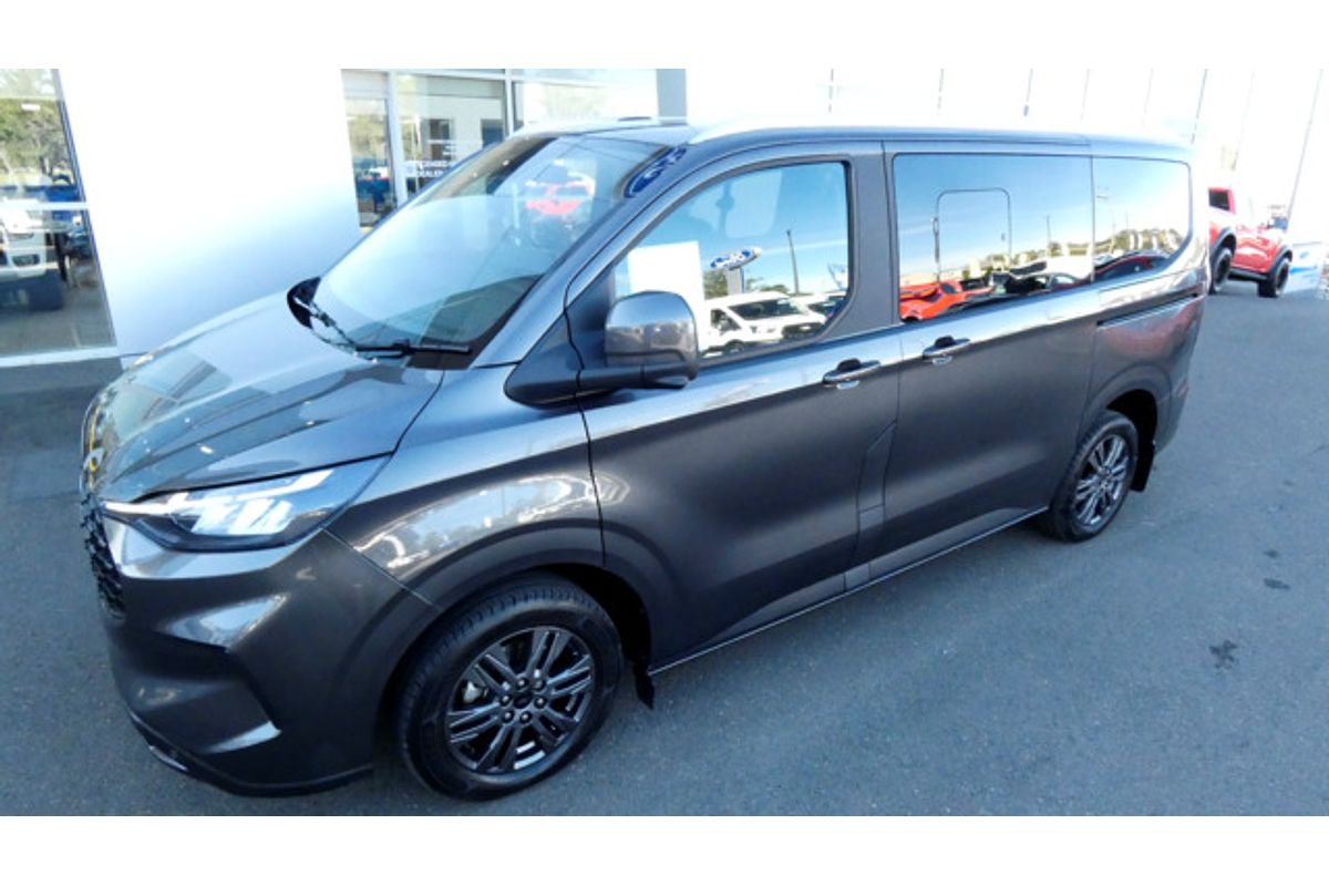 2024 Ford Transit Custom