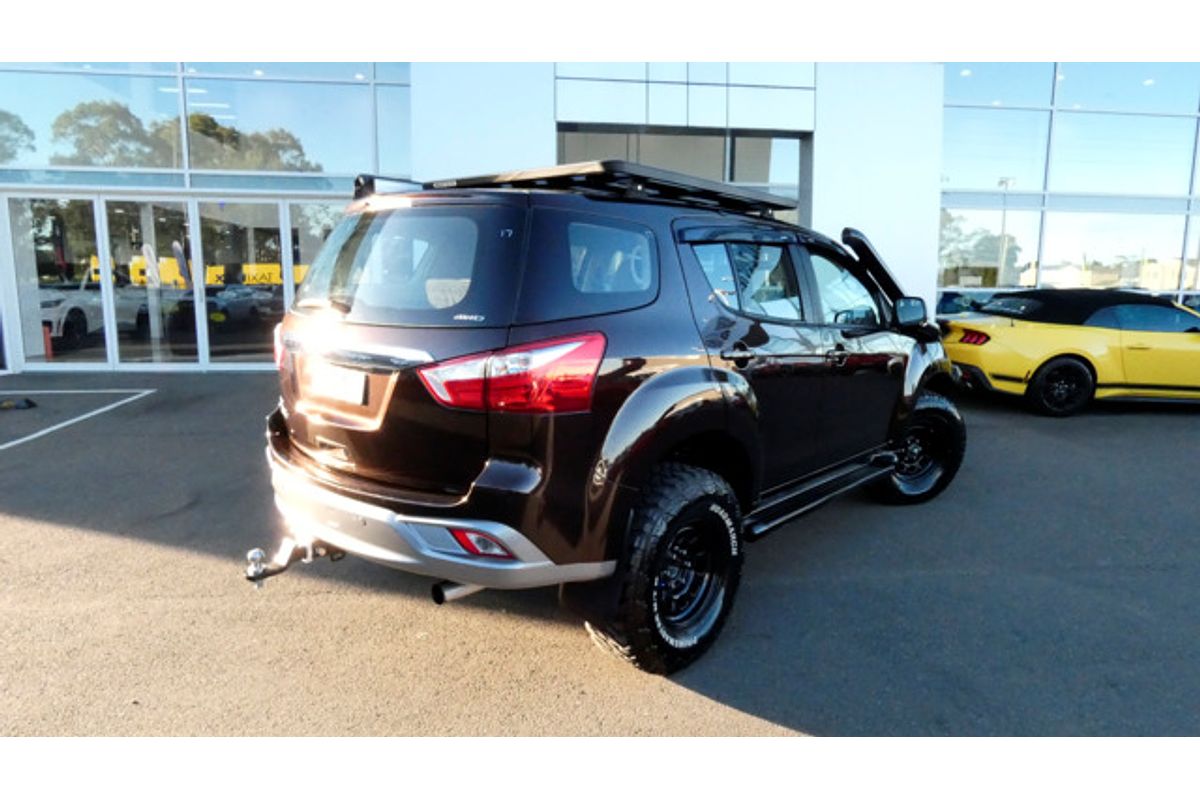 2018 Isuzu MU-X LS-M