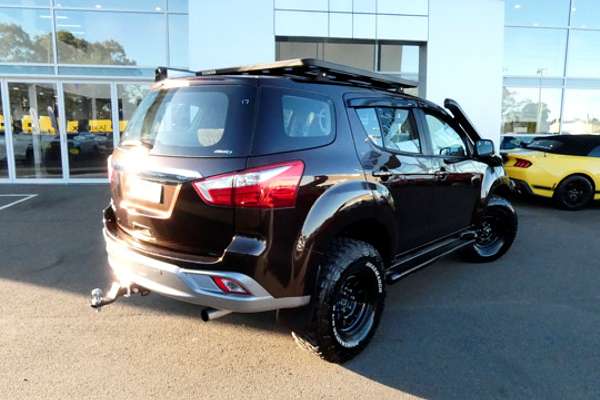 2018 Isuzu MU-X LS-M