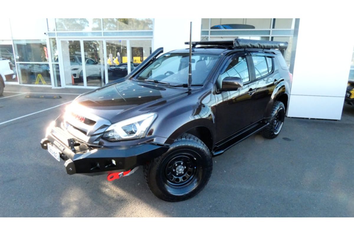 2018 Isuzu MU-X LS-M