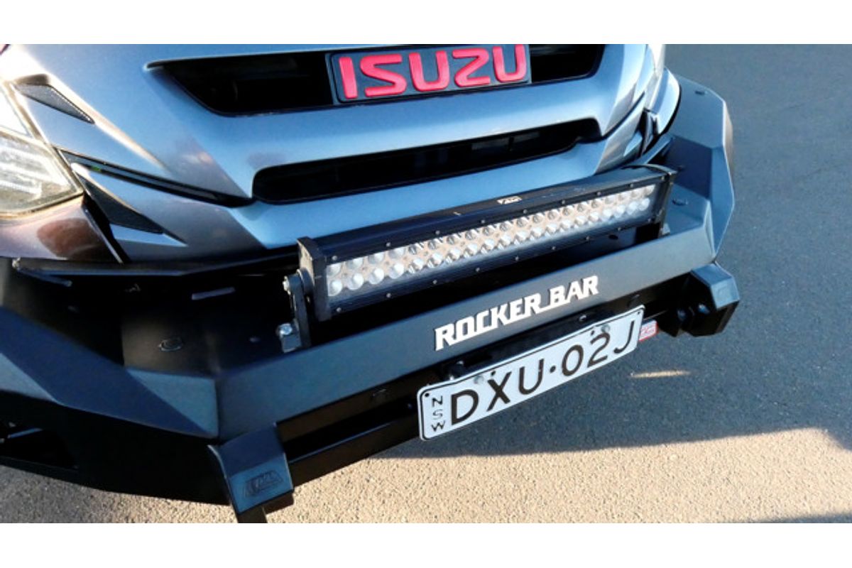 2018 Isuzu MU-X LS-M
