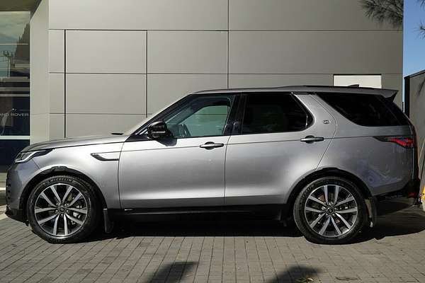 2021 Land Rover Discovery D300 R-Dynamic SE Series 5