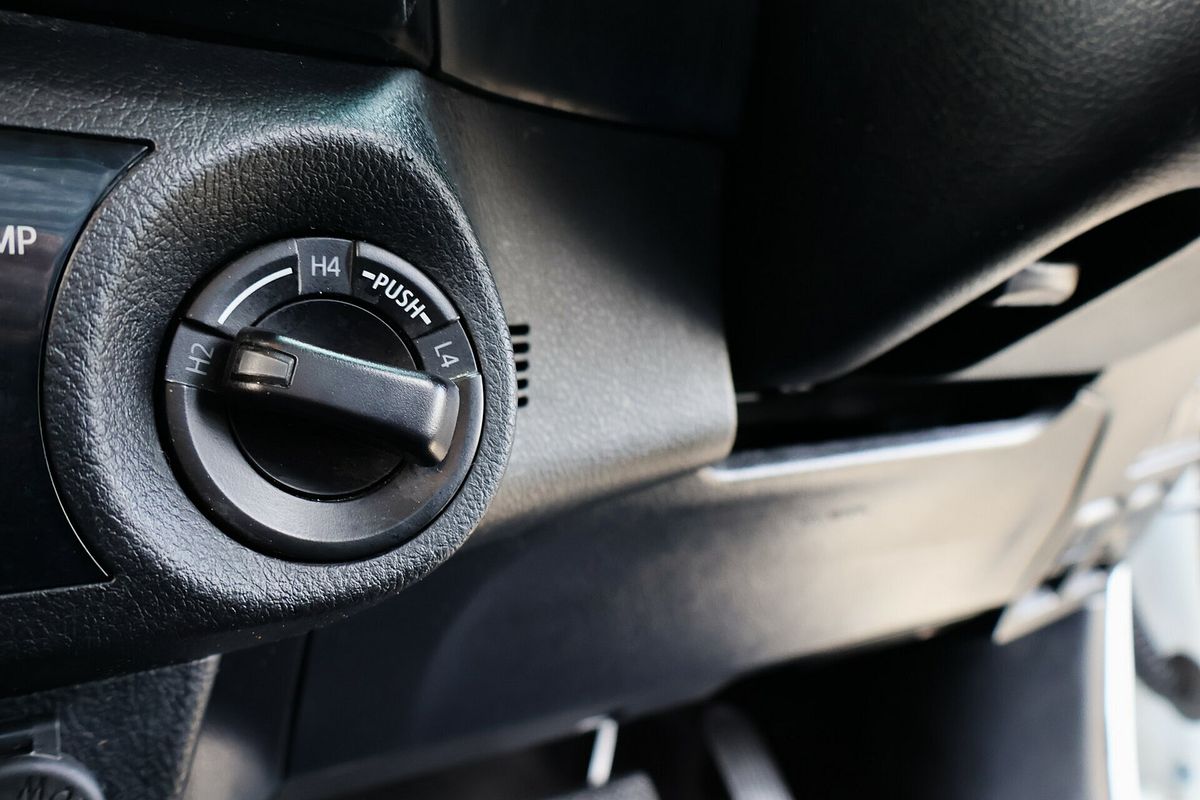 2019 Toyota Hilux SR5 GUN126R 4X4