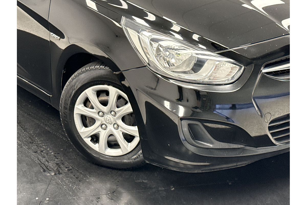 2012 Hyundai Accent Active RB