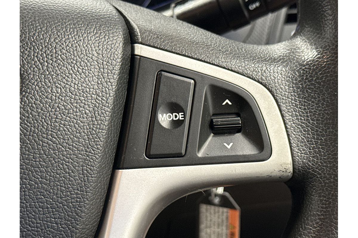 2012 Hyundai Accent Active RB