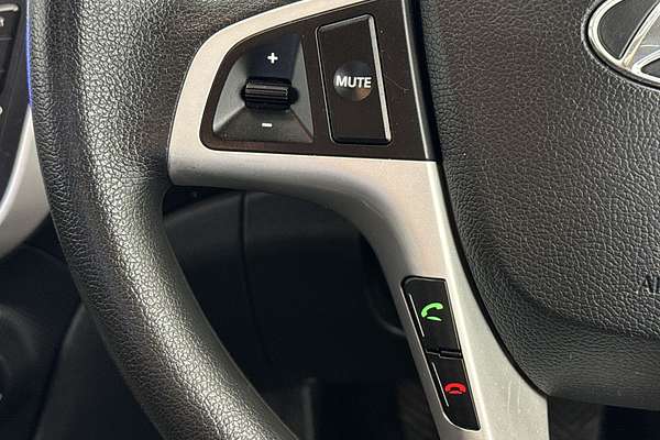 2012 Hyundai Accent Active RB