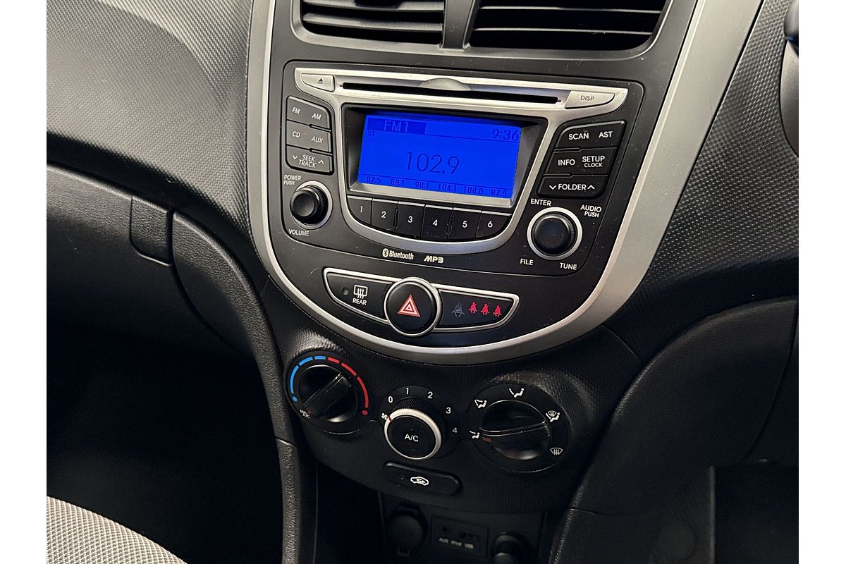 2012 Hyundai Accent Active RB