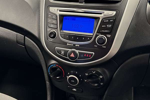 2012 Hyundai Accent Active RB