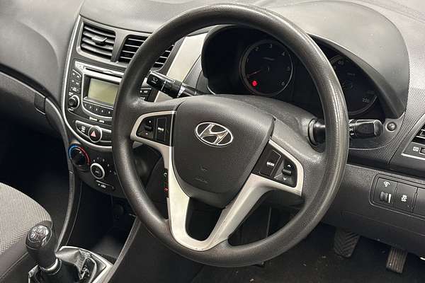 2012 Hyundai Accent Active RB