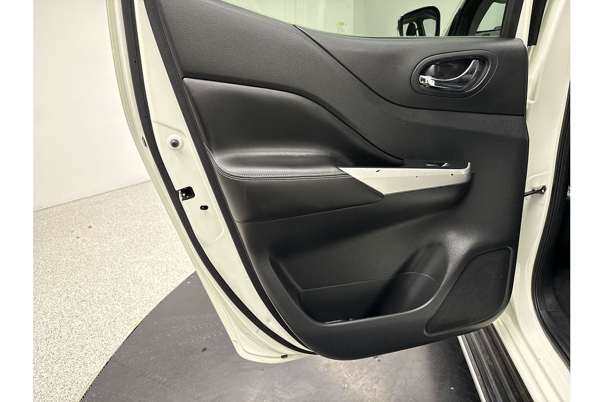 2016 Nissan Navara ST-X D23 4X4