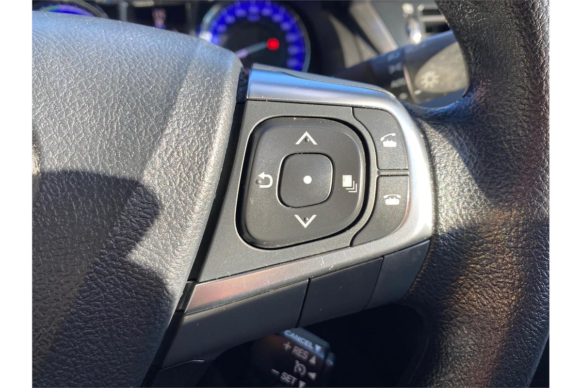 2017 Toyota Camry Altise AVV50R