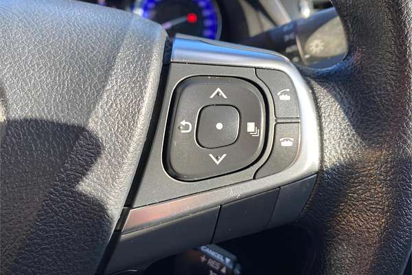 2017 Toyota Camry Altise AVV50R