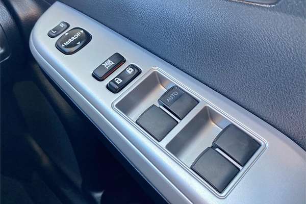 2017 Toyota Camry Altise AVV50R