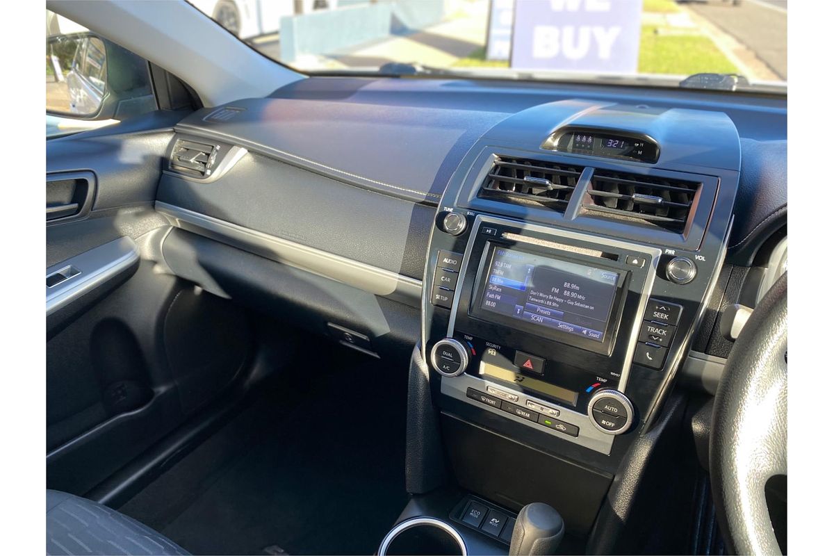 2017 Toyota Camry Altise AVV50R