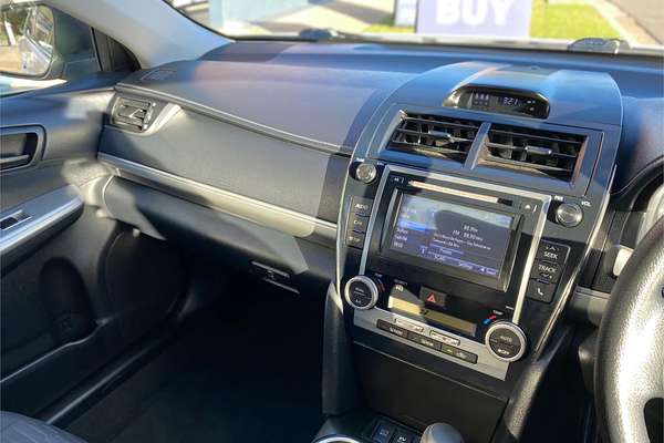 2017 Toyota Camry Altise AVV50R