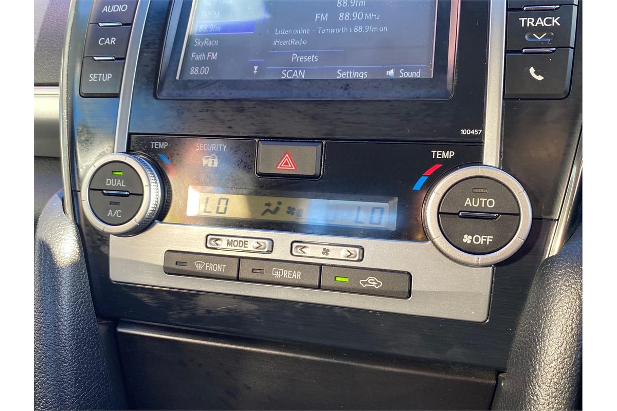 2017 Toyota Camry Altise AVV50R