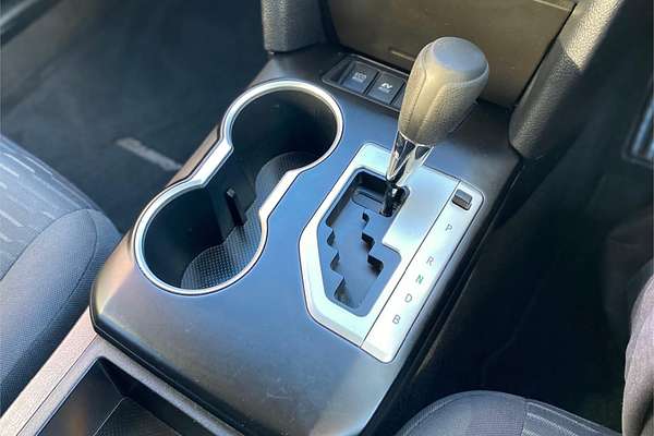 2017 Toyota Camry Altise AVV50R