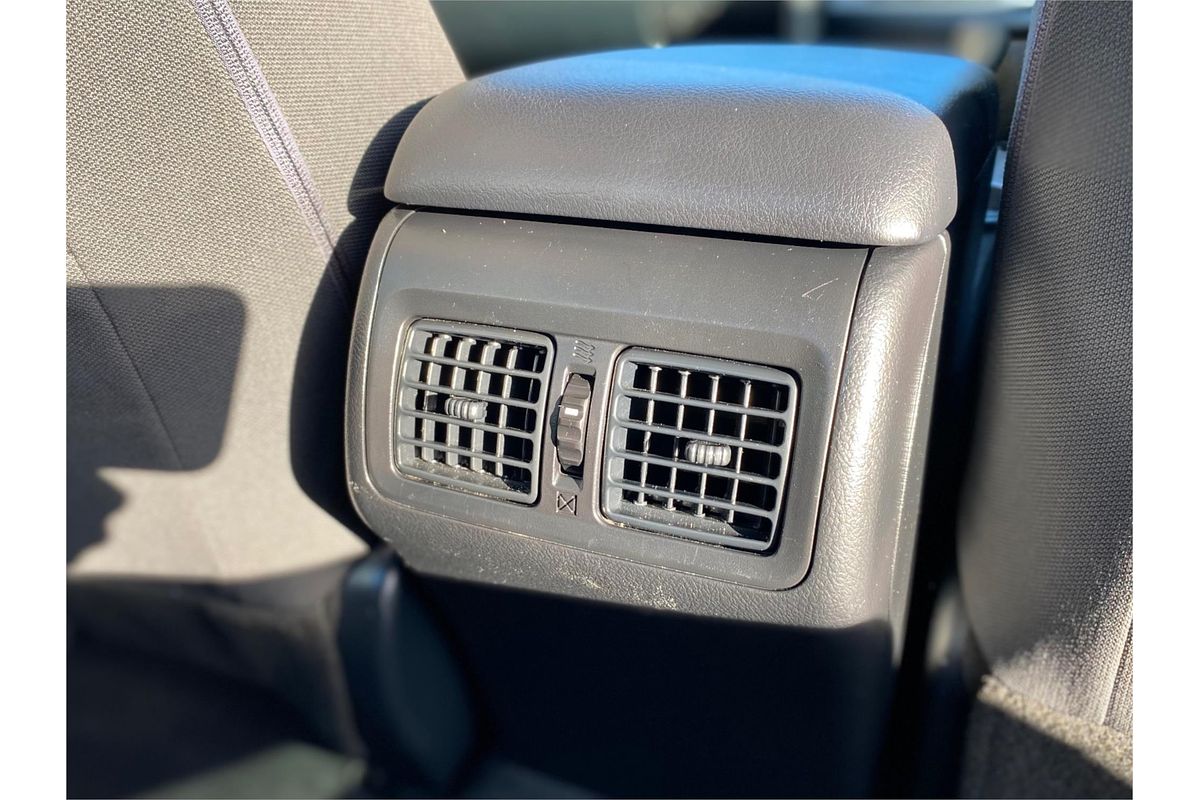 2017 Toyota Camry Altise AVV50R