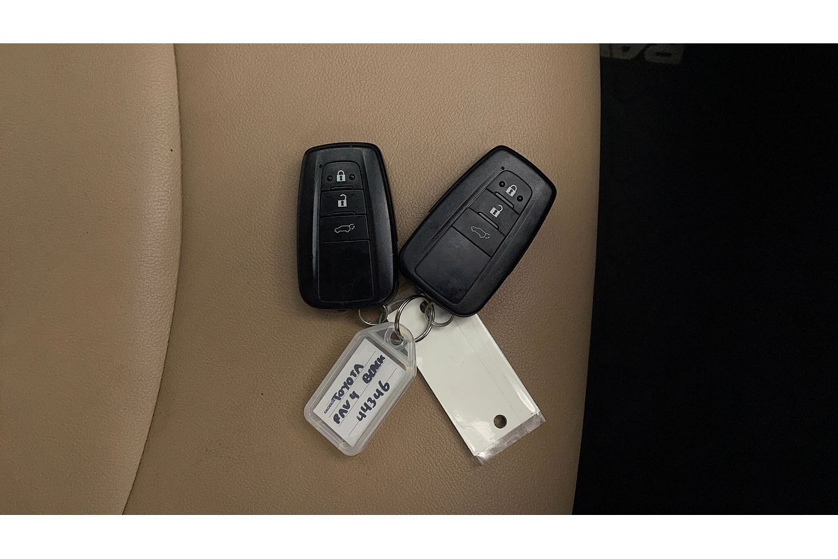 2021 Toyota RAV4 Cruiser MXAA52R