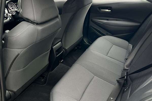 2022 Toyota Corolla Ascent Sport Hybrid ZWE211R