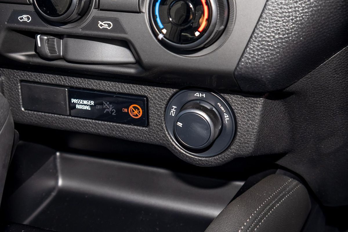 2025 Mazda BT-50 XT TF 4X4