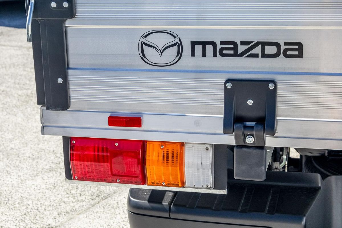 2025 Mazda BT-50 XS TF Rear Wheel Drive