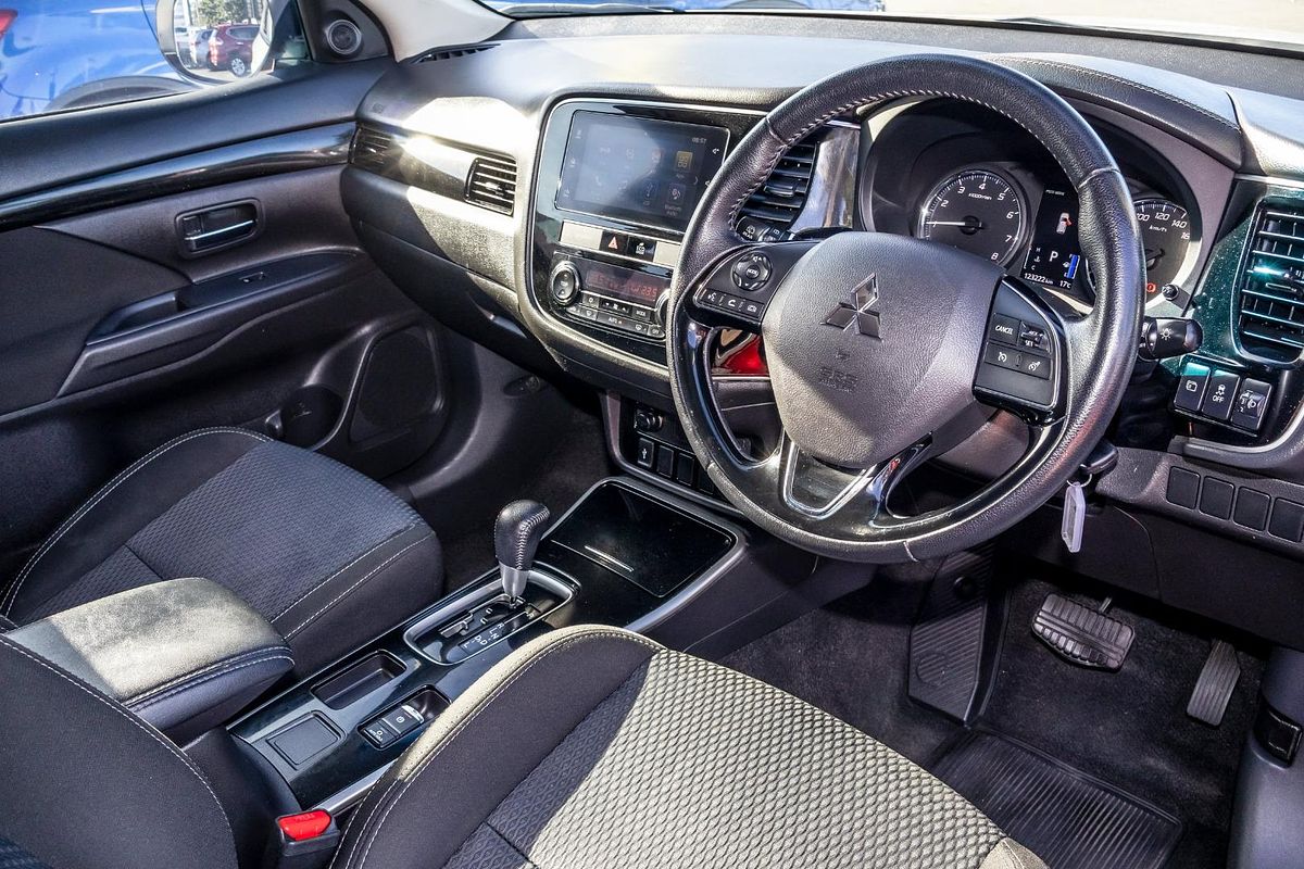 2018 Mitsubishi Outlander ES ZL