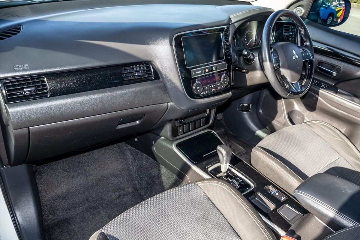 2018 Mitsubishi Outlander ES ZL