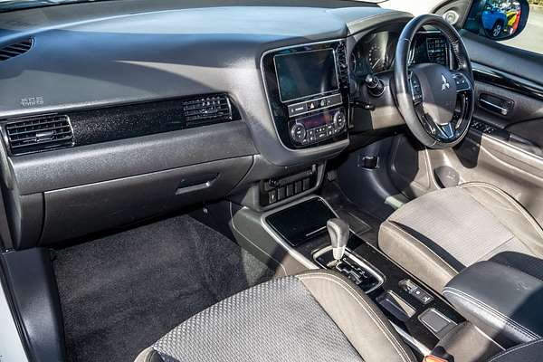 2018 Mitsubishi Outlander ES ZL