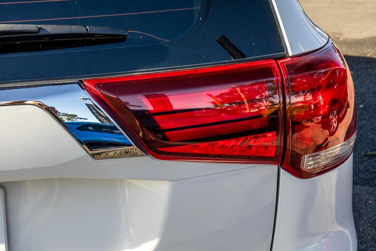 2018 Mitsubishi Outlander ES ZL
