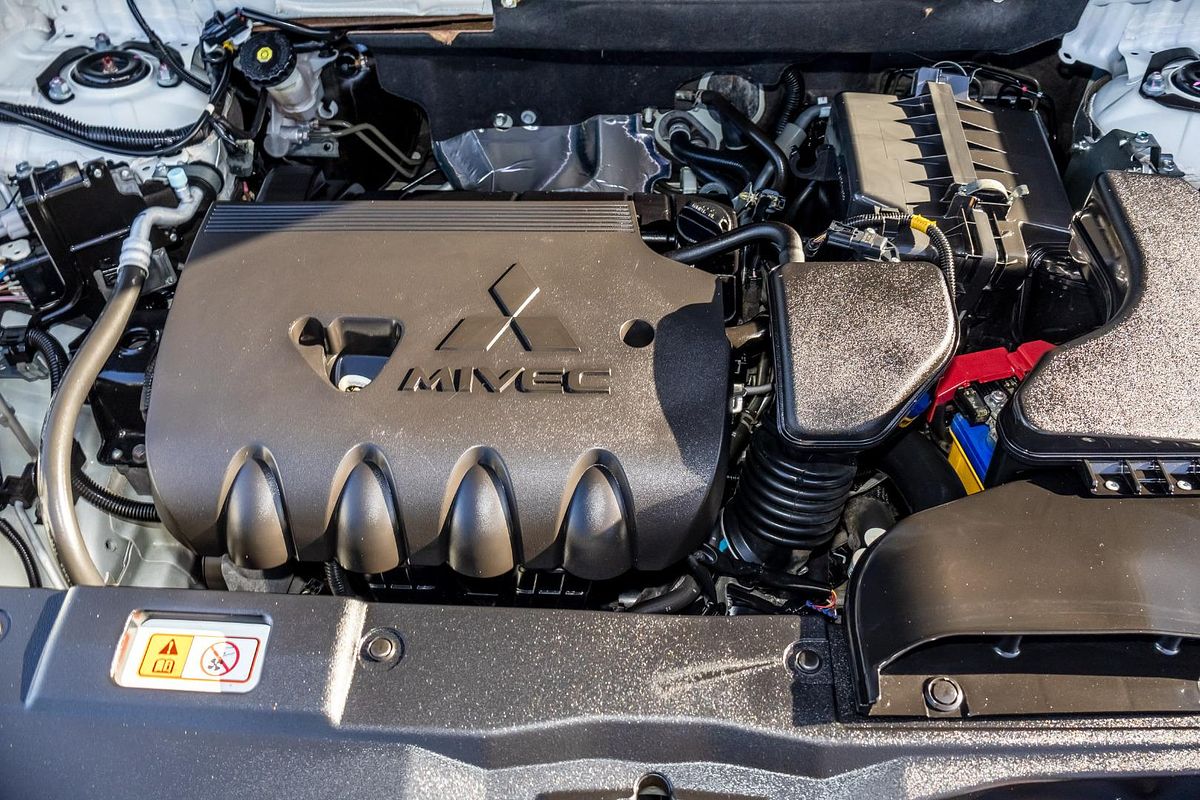 2018 Mitsubishi Outlander ES ZL