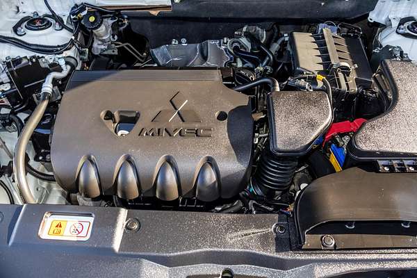 2018 Mitsubishi Outlander ES ZL