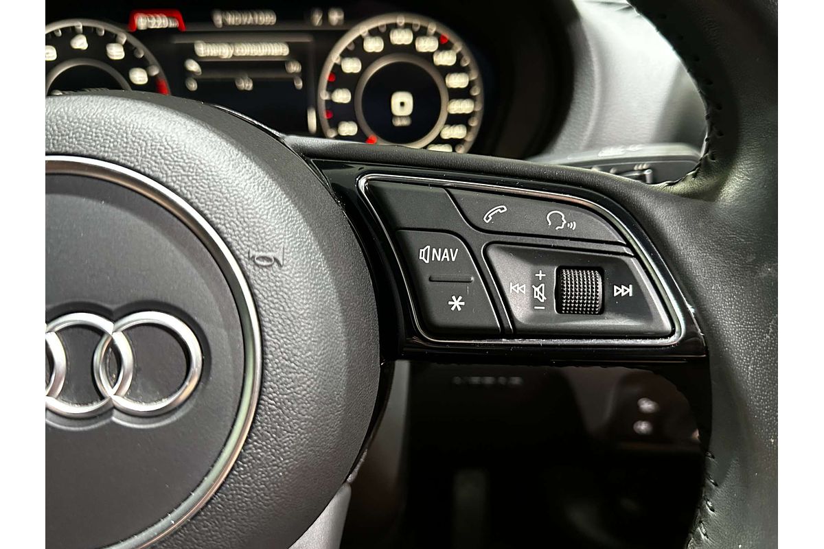 2019 Audi A3 35 TFSI S line plus 8V