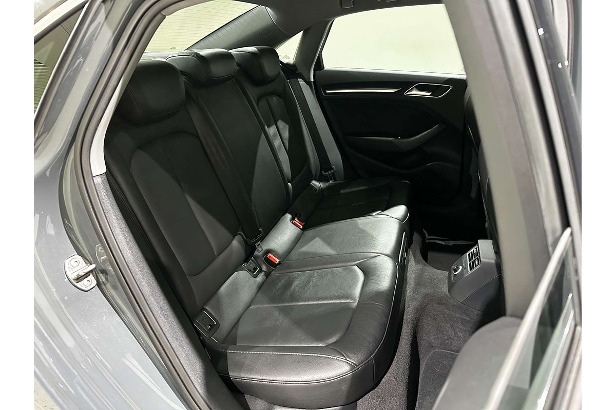 2019 Audi A3 35 TFSI S line plus 8V