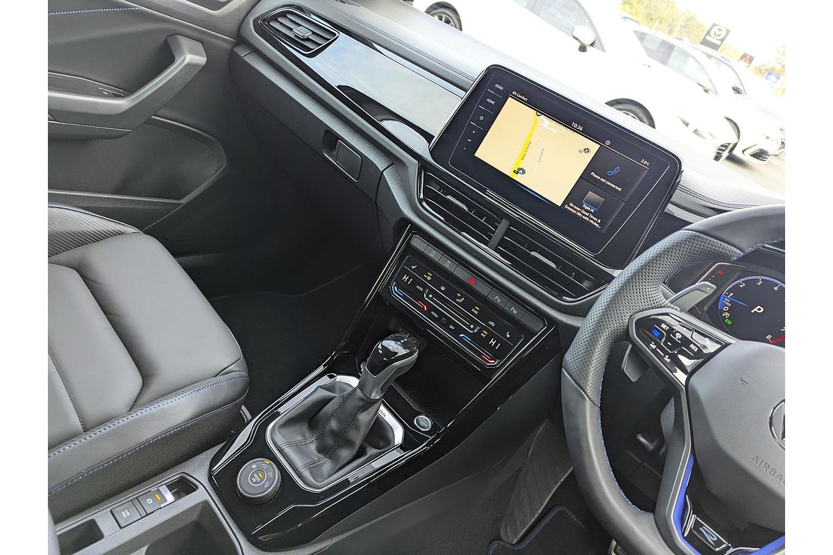 2024 Volkswagen T-Roc R D11