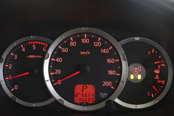 2014 Mitsubishi Triton GLX-R MN 4X4