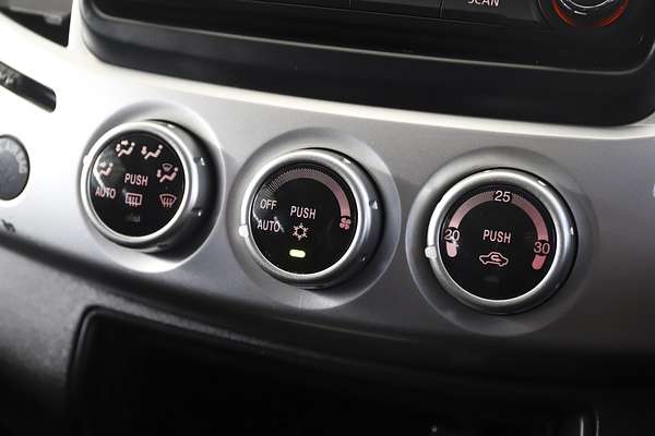 2014 Mitsubishi Triton GLX-R MN 4X4