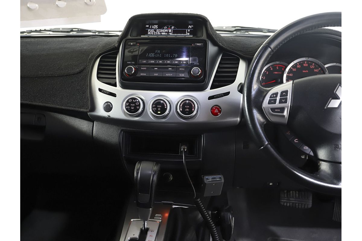 2014 Mitsubishi Triton GLX-R MN 4X4
