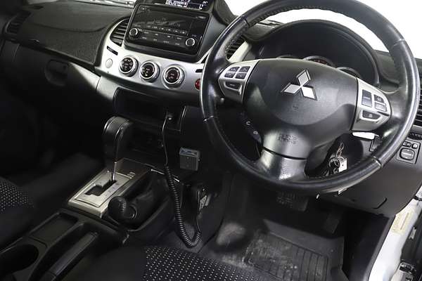 2014 Mitsubishi Triton GLX-R MN 4X4