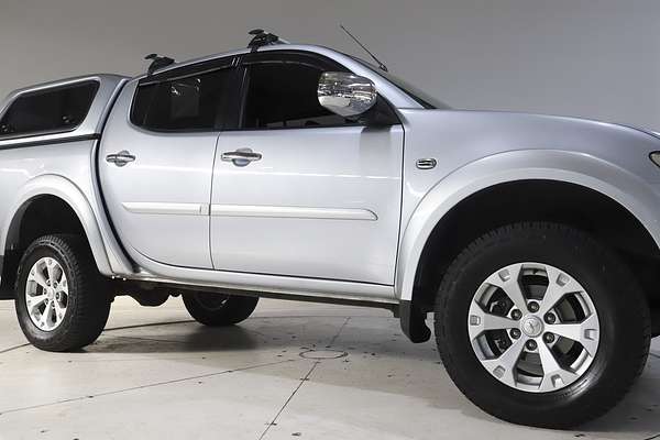 2014 Mitsubishi Triton GLX-R MN 4X4