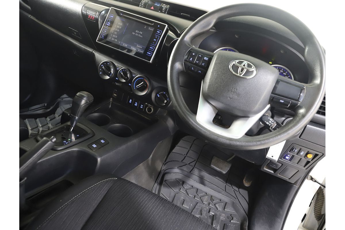 2018 Toyota Hilux SR GUN126R 4X4