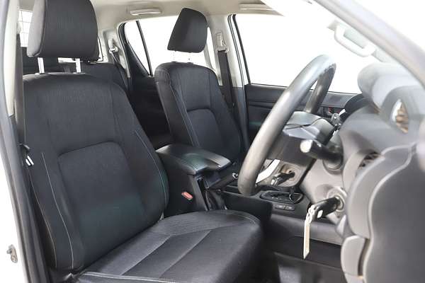 2018 Toyota Hilux SR GUN126R 4X4
