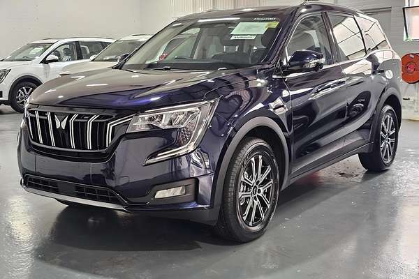 2025 Mahindra XUV700 AX7L
