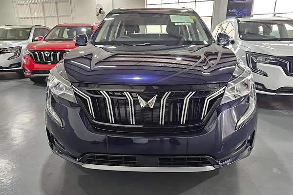 2025 Mahindra XUV700 AX7L