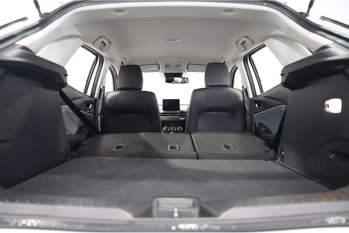 2023 Mazda CX-3 sTouring DK