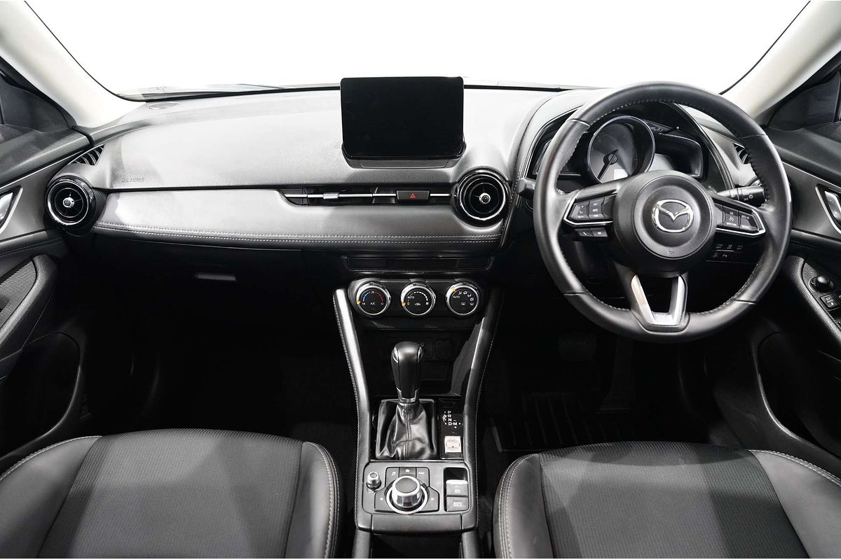 2023 Mazda CX-3 sTouring DK