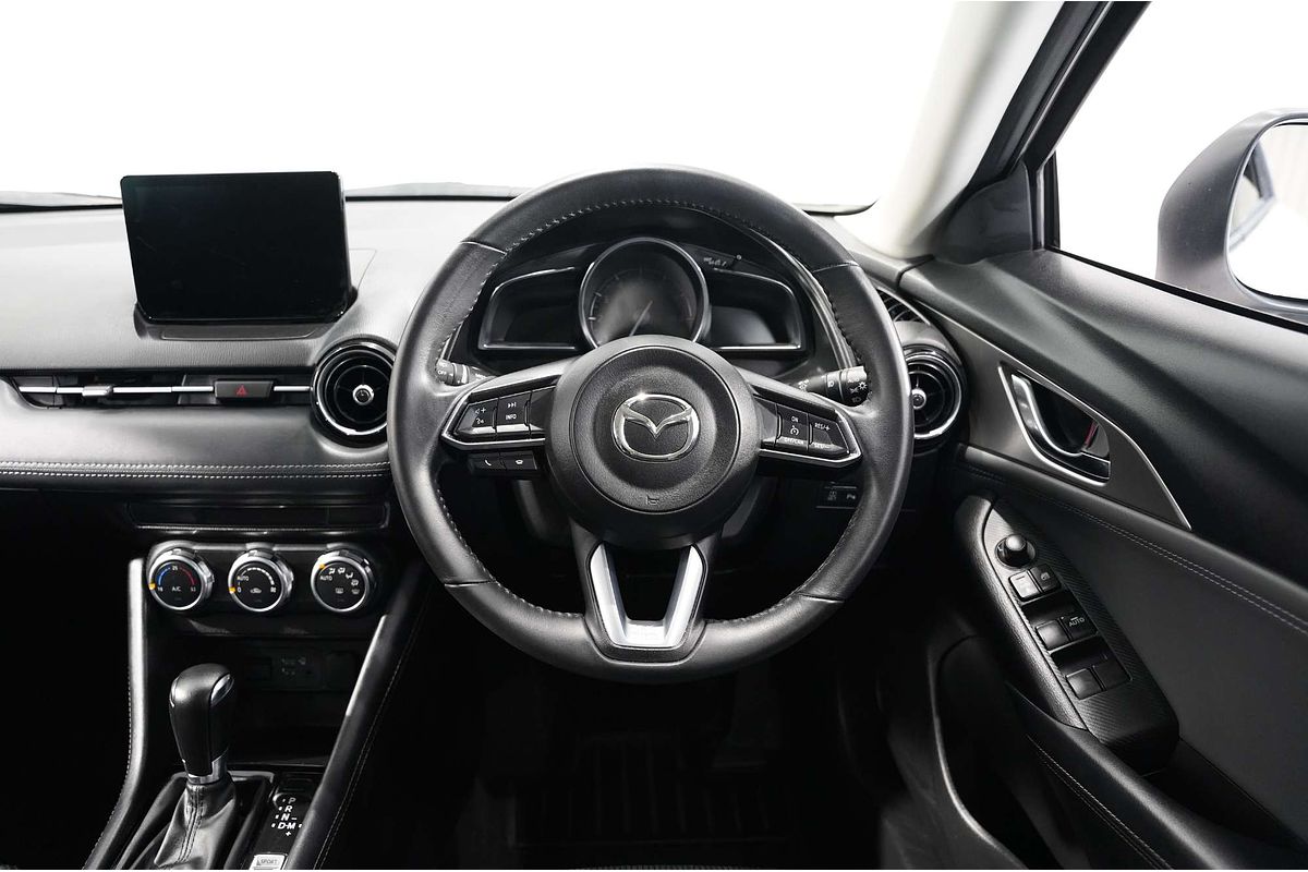 2023 Mazda CX-3 sTouring DK